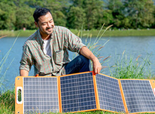 Power Up Your Patio: The Ultimate Guide to Portable Power Stations and Solar